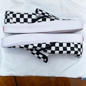CUSTOM VANS Lite Checkerboard Slip Ons NEW